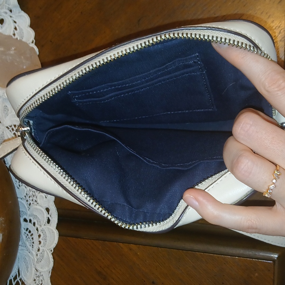 Coach Blue and Cream Checkered Women's Camera Bag Like New - Picture 8 of 14